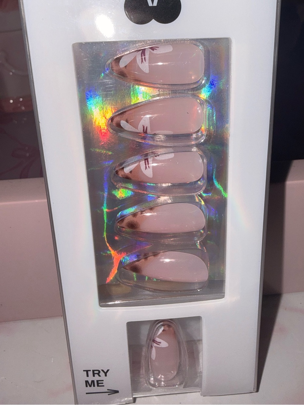 Never Have I Ever Press-On Nails - Nude Pink with White Accent